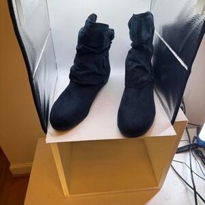 Cloud walkers navy ankle boots